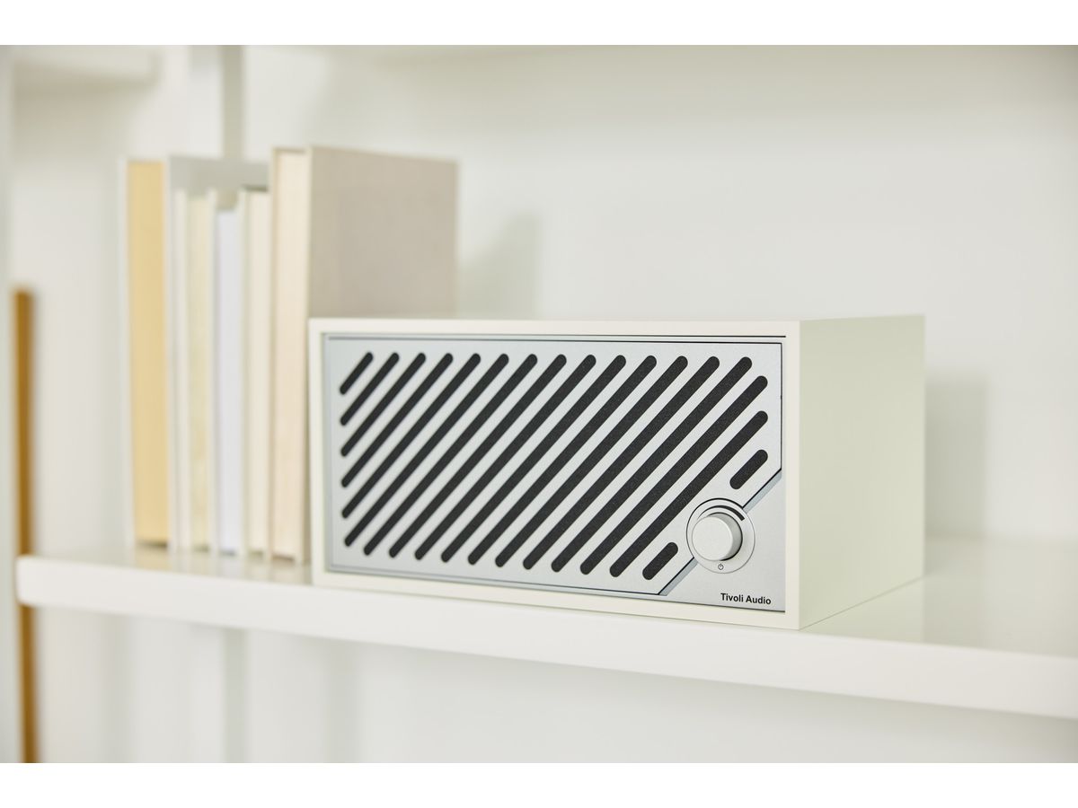 Tivoli Model Two Digital white/silver