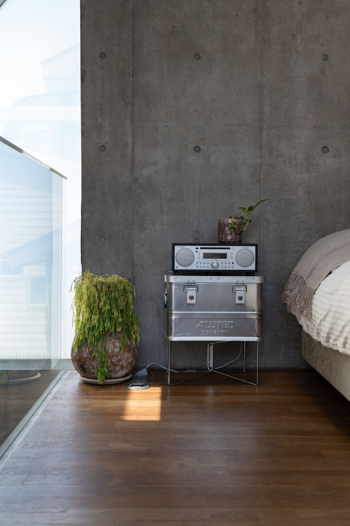 Tivoli Music System+ black/silver