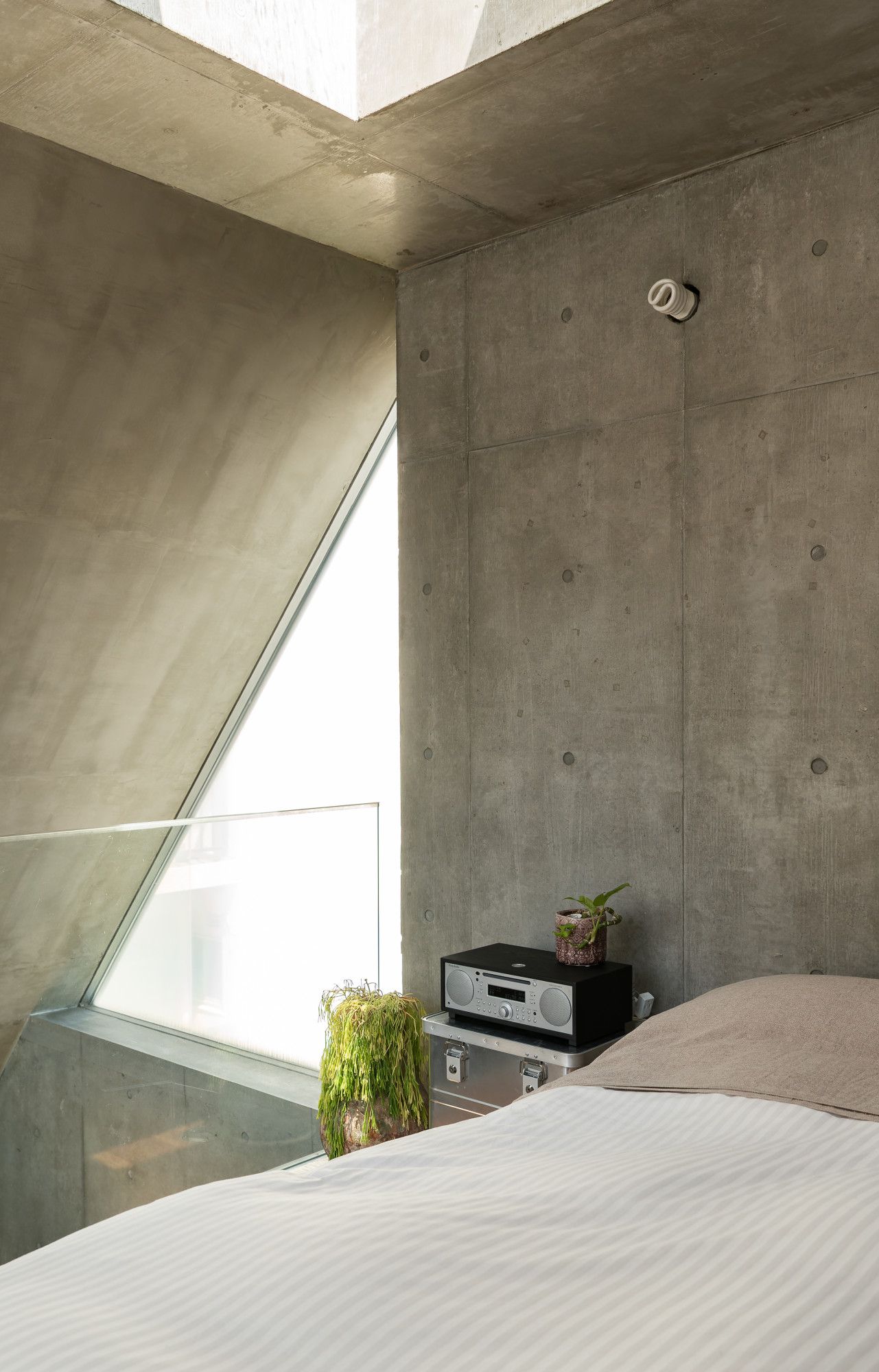 Tivoli Music System+ black/silver