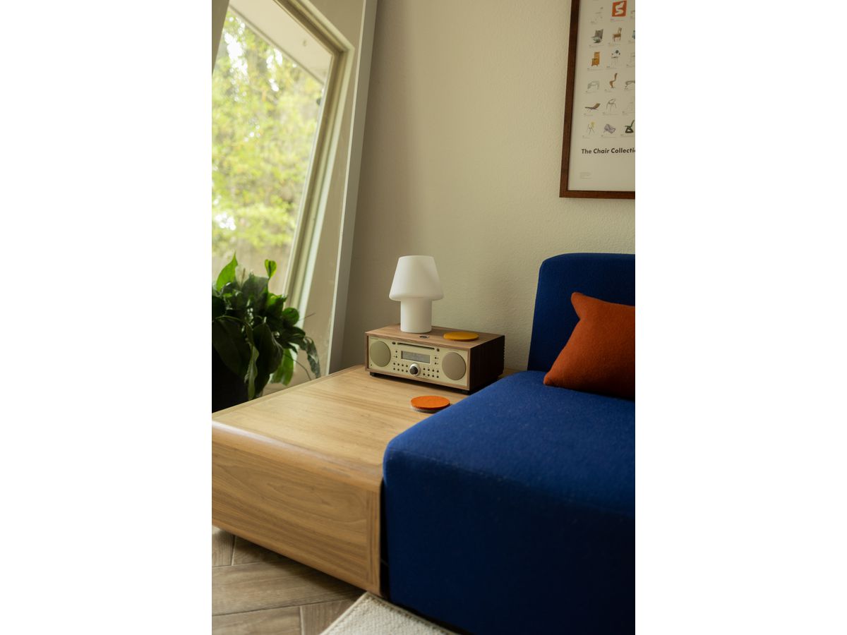 Tivoli Music System+ walnuss/beige