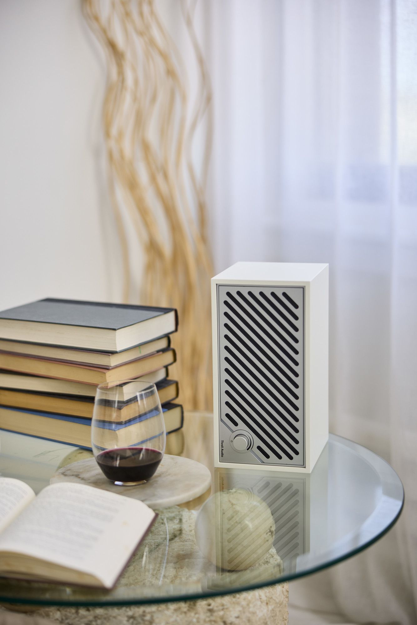 Tivoli Model Two Digital blanc/argent