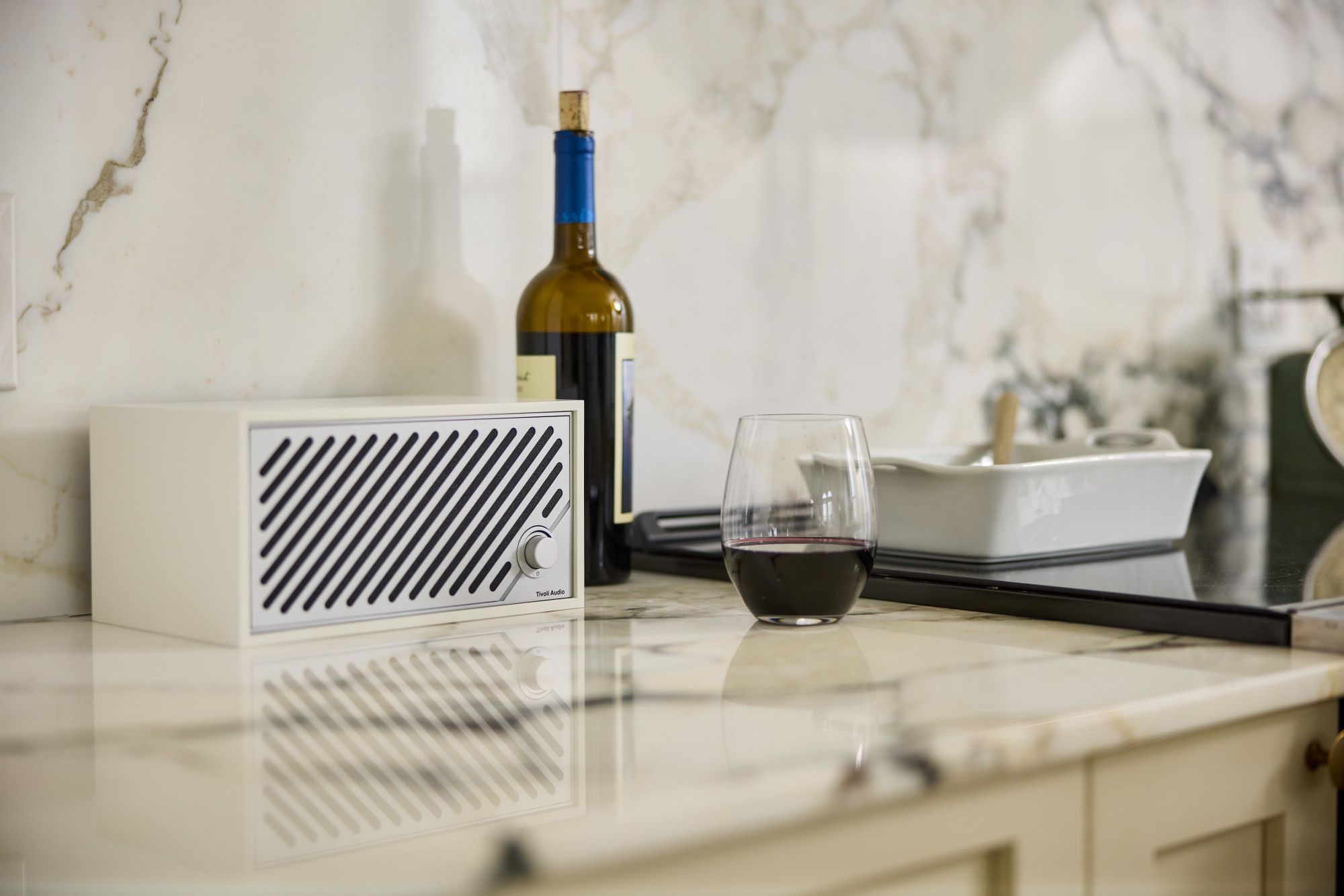 Tivoli Model Two Digital blanc/argent