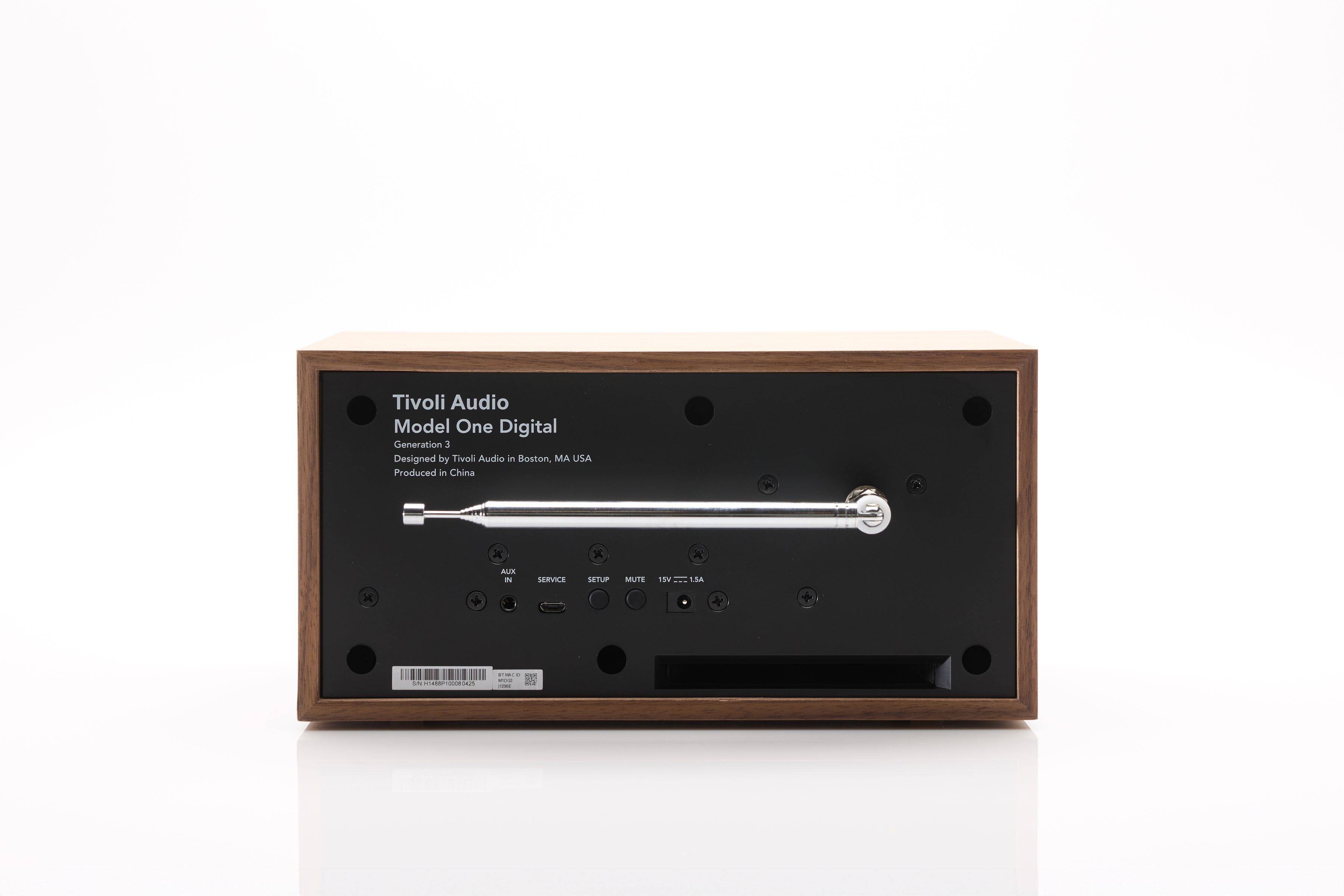 Tivoli Model One Digital Gen.3 - walnuss/gold