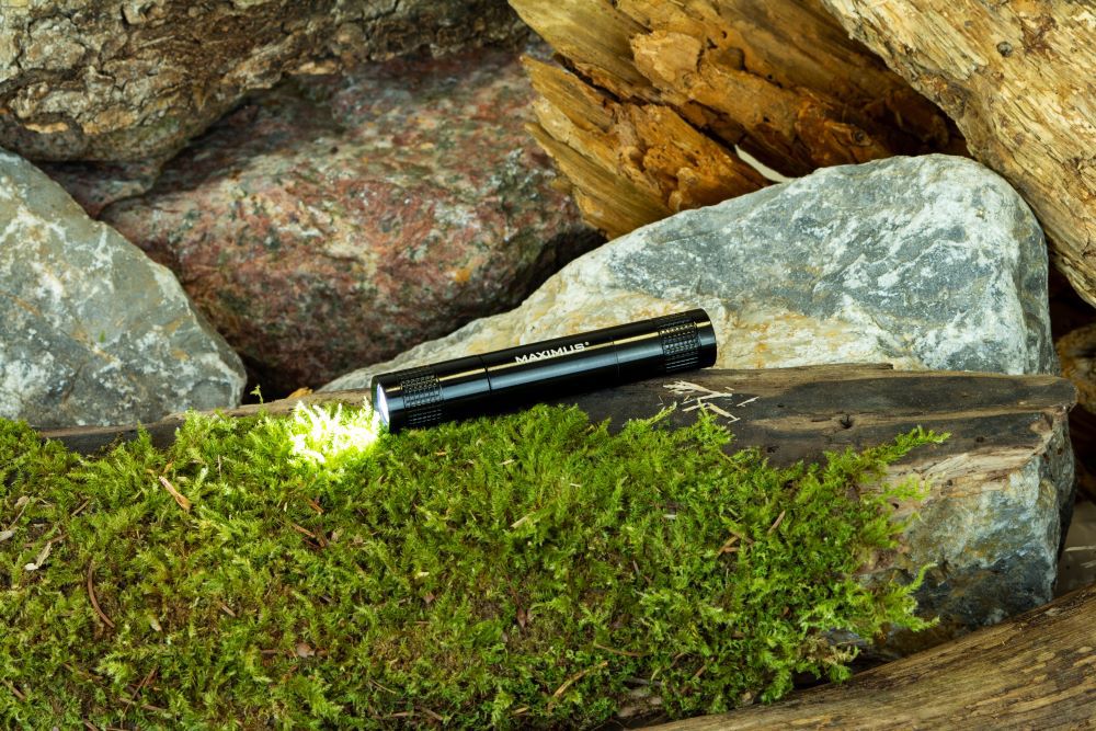MAXIMUS LED Flashlight M-FL-003-DU - 0.5W 20lm 1xAAA Powered by Duracell