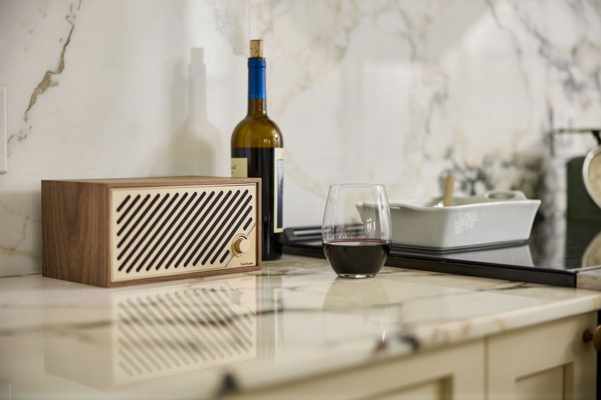 Tivoli Model Two Digital noier/or