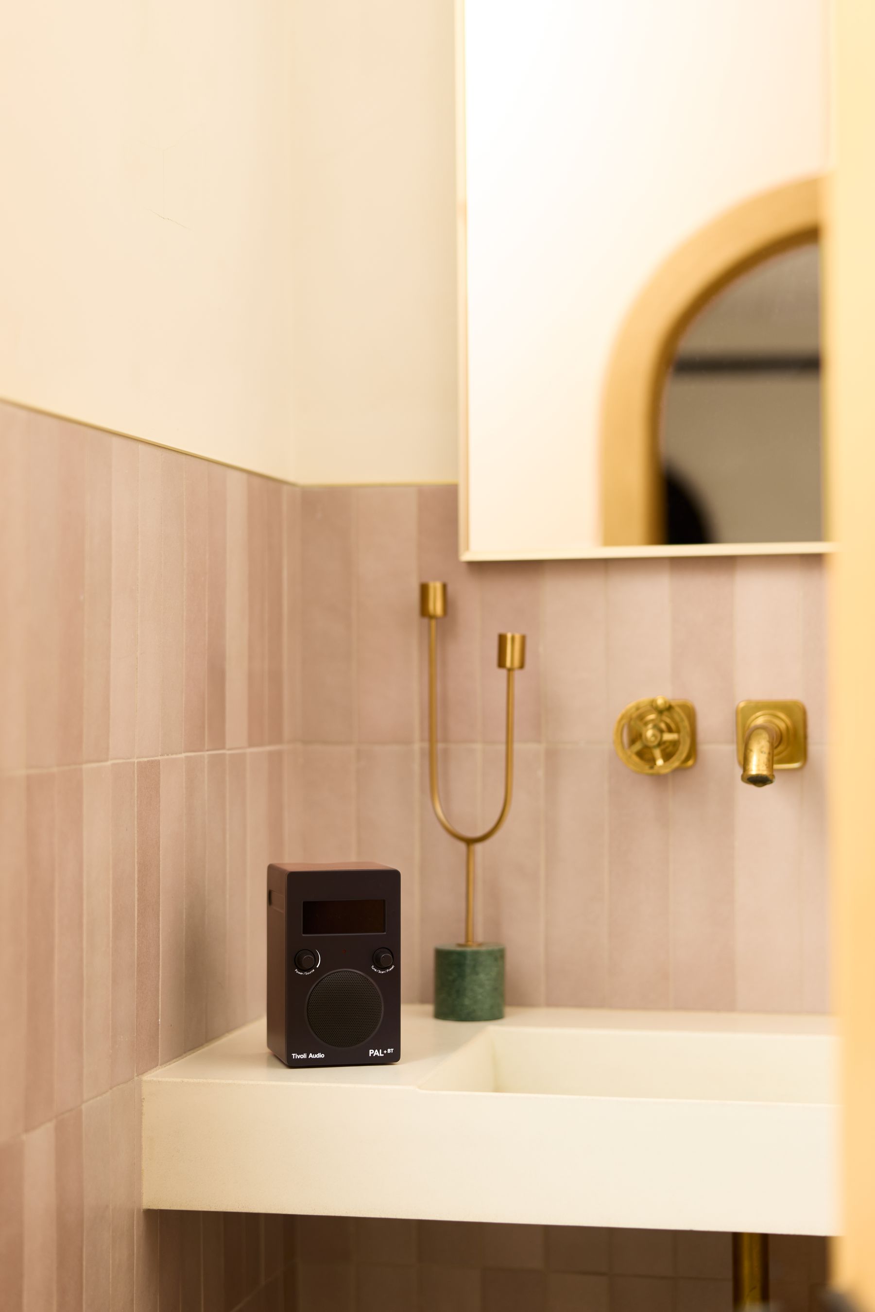 Tivoli PAL+ BT3 schwarz