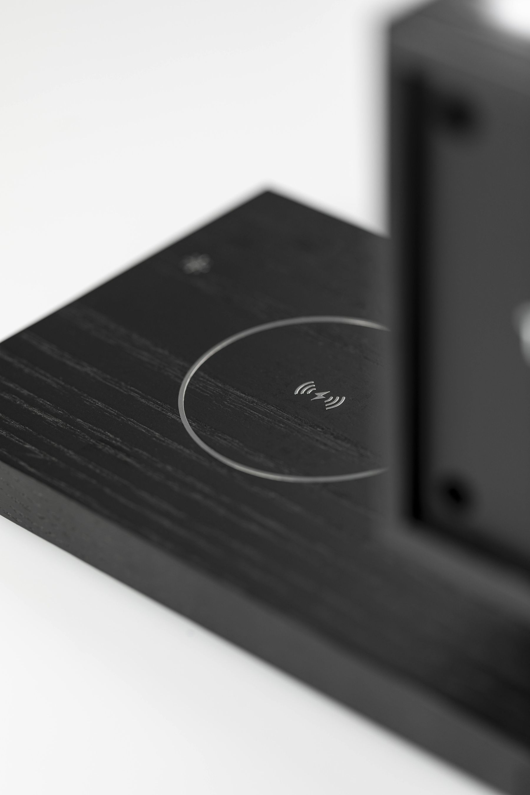 Tivoli Revive black/black