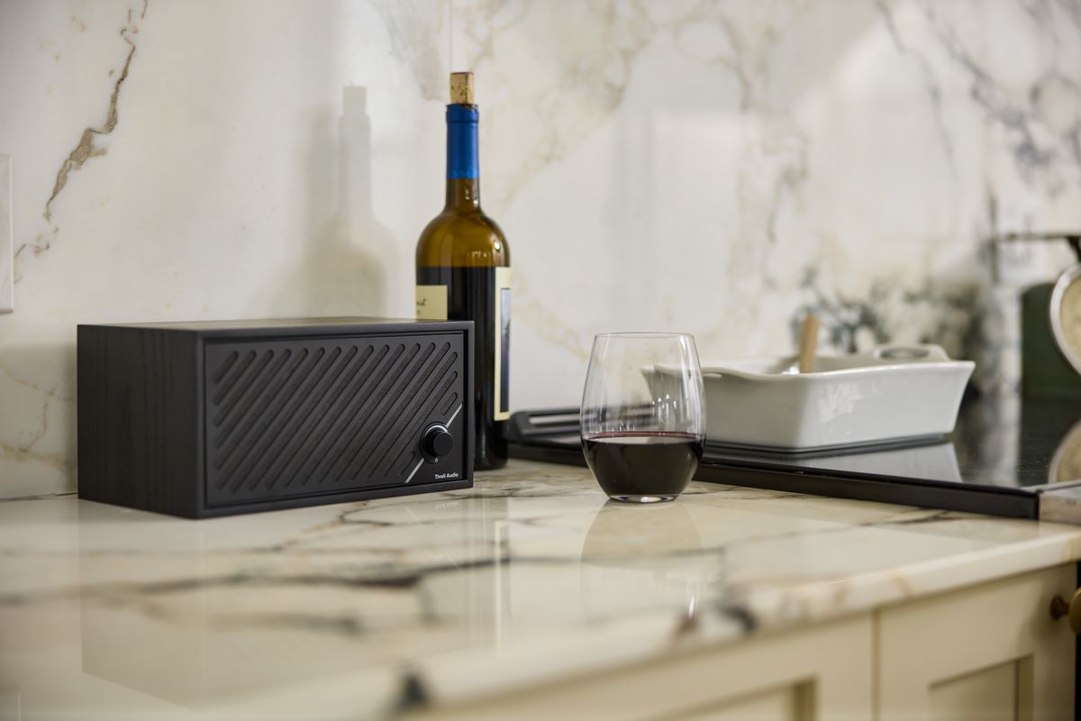 Tivoli Model Two Digital schwarz/schwarz