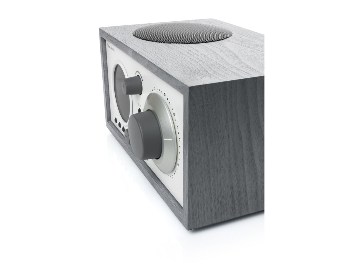 Tivoli Model One+ grau/weiss