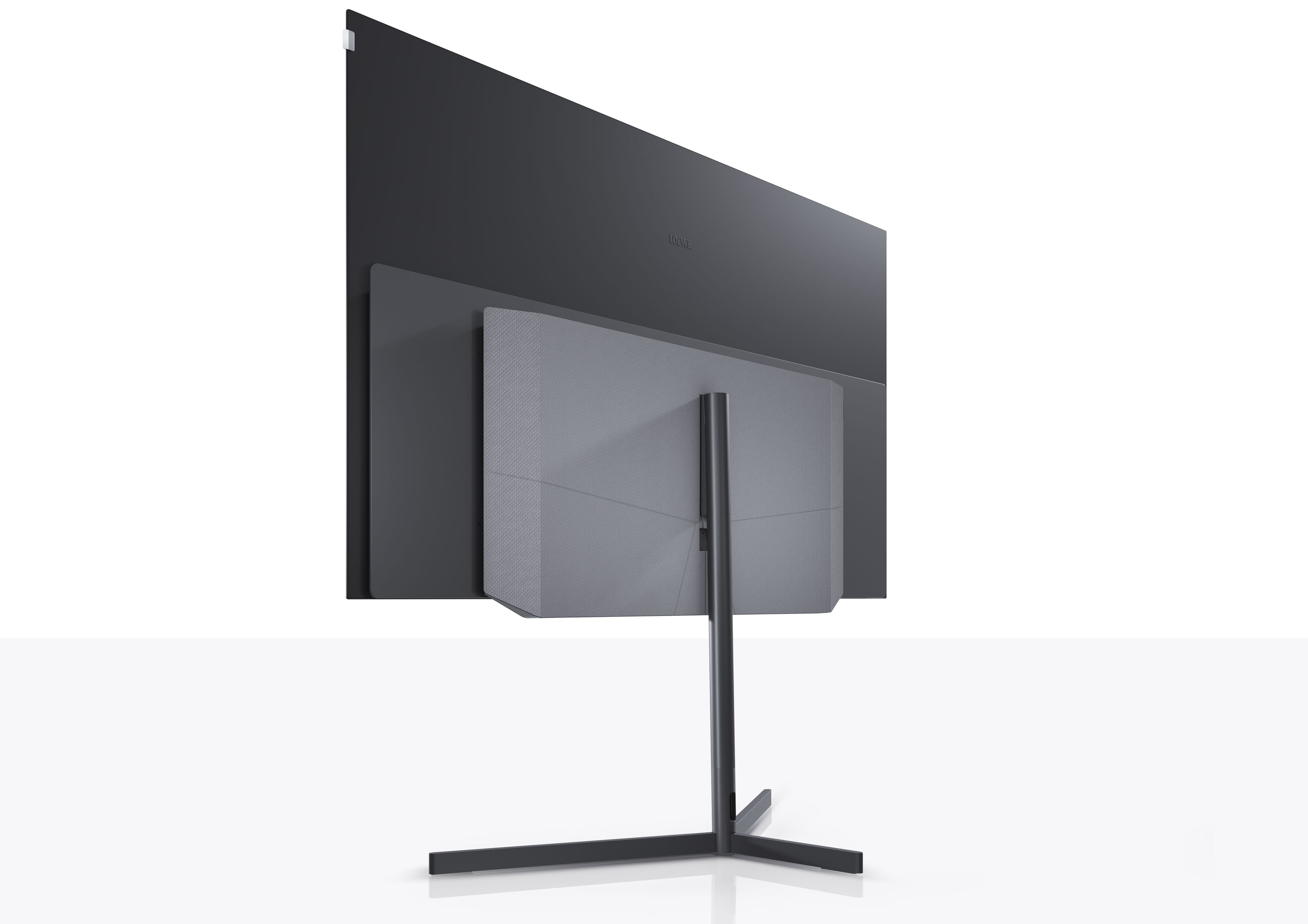 Loewe monitor clearance