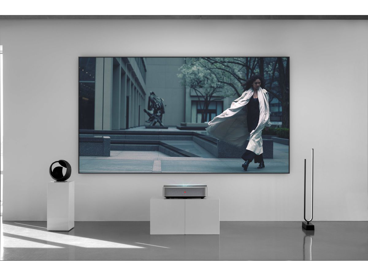 Leica Laser Cinema Cine1 100"