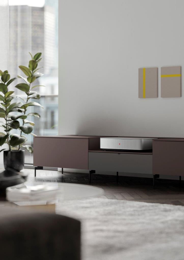 Leica Laser Cinema Cine1 120"