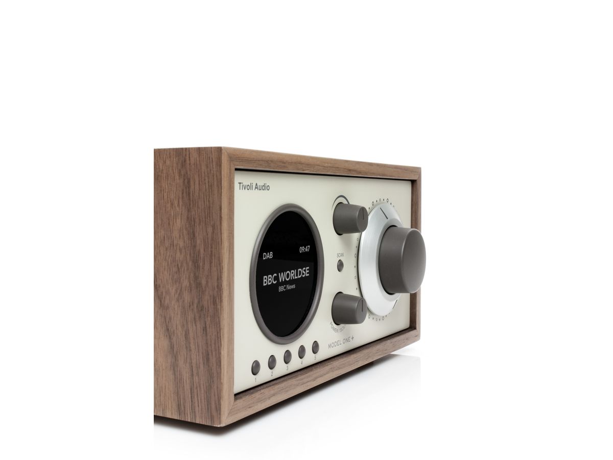 Tivoli Model One+ walnuss/beige