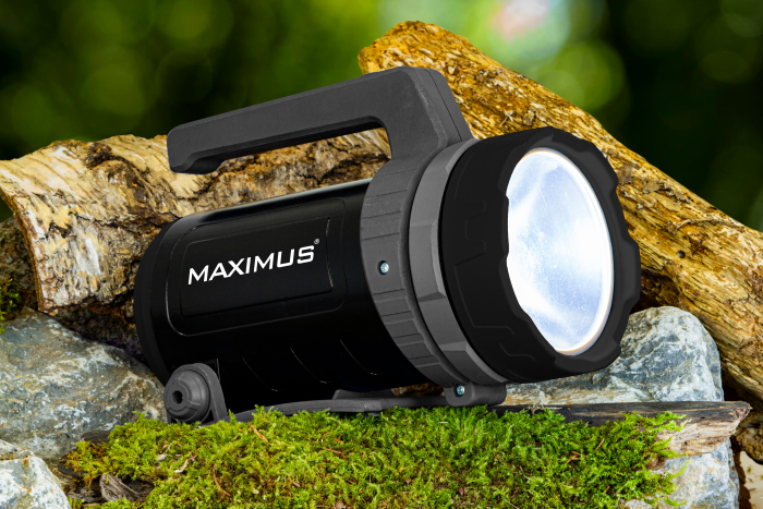 MAXIMUS LED Worklamp M-LNT-003 - 10W 500lm 4xD Power up with Duracell