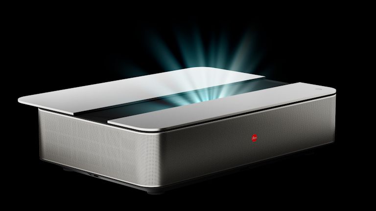 Leica Laser Cinema Cine1 120"